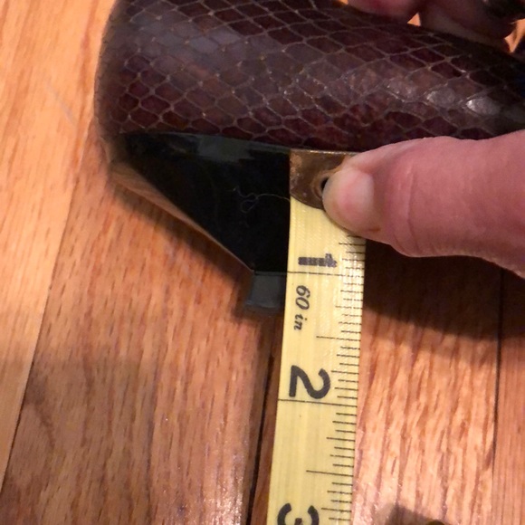 Kenneth Cole kitten heel pump - Picture 7 of 14